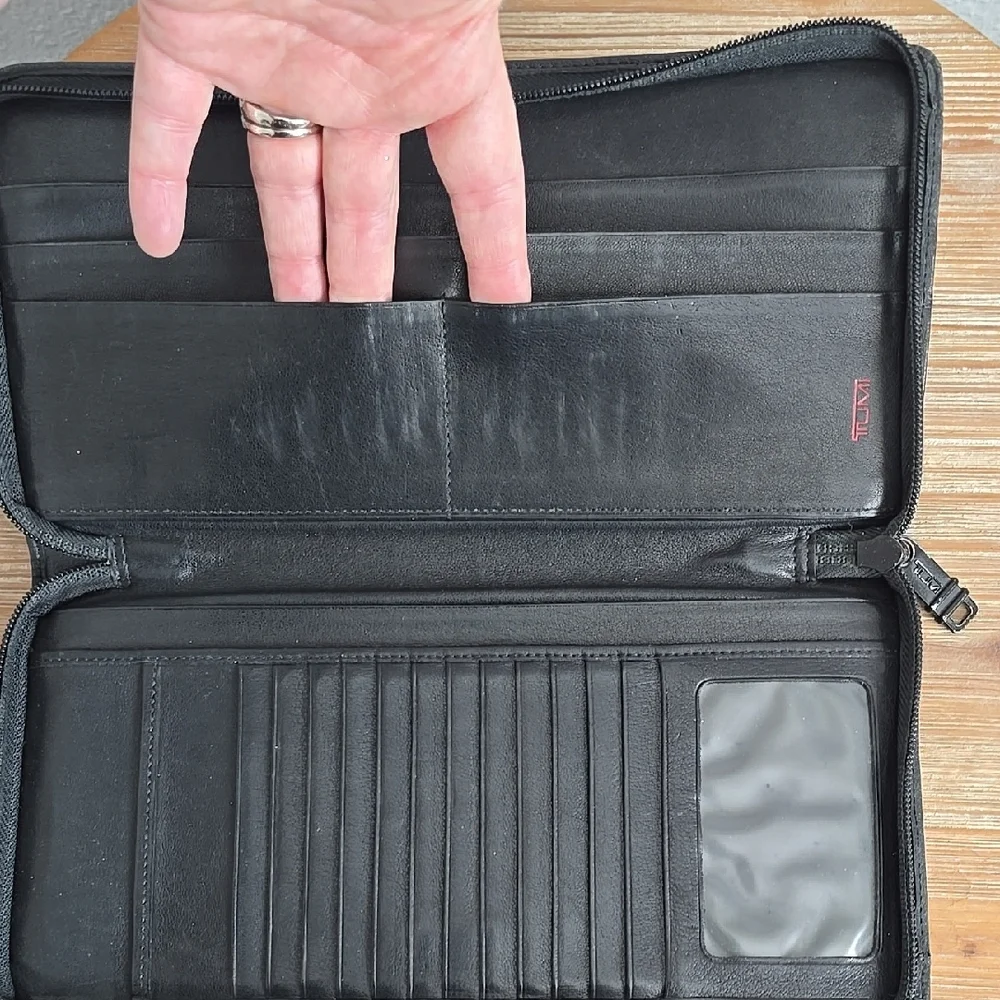 TUMI Travel Organizer Travel Long Wallet Black Popular Model RARE